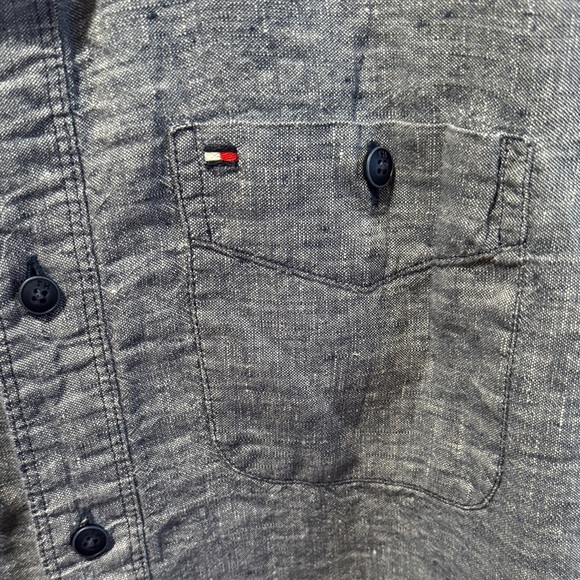 Tommy Hilfiger Men's Blue Chambray Shirt with Stripes - Picture 4 of 10